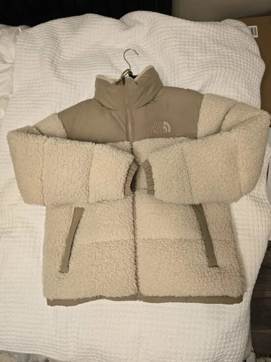 The North Face Jackets & Blazers - The North Face Sherpa Nuptse Fleece Puffer Jacket Beige Size M